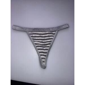 NWOT Victoria’s Secret Signature Waistband Low Rise V-String Thong XS Gray